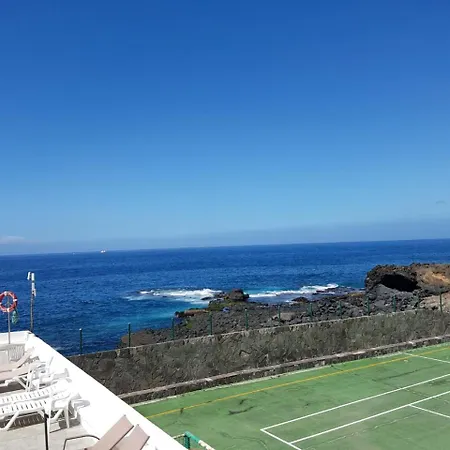 Los Gigantes 5 *